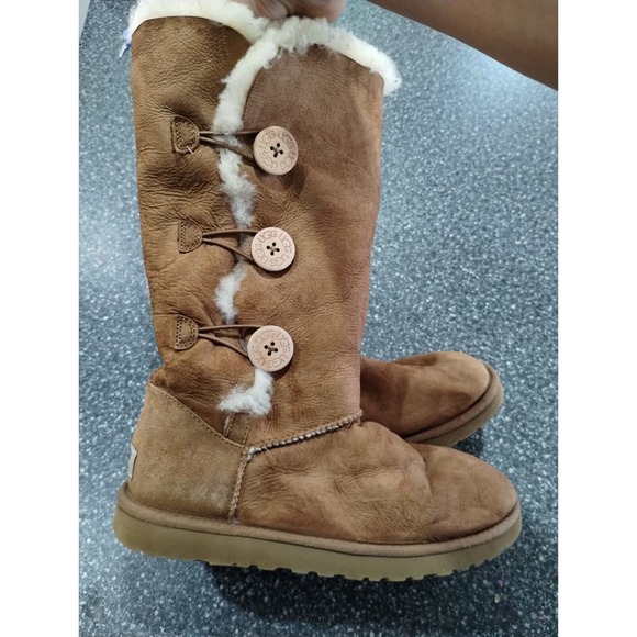 UGG BAILEY BUTTON TRIPLET TRIPLE II BROWN TALL BOOTS SIZE US 9 WOMEN 1873 - Picture 5 of 8